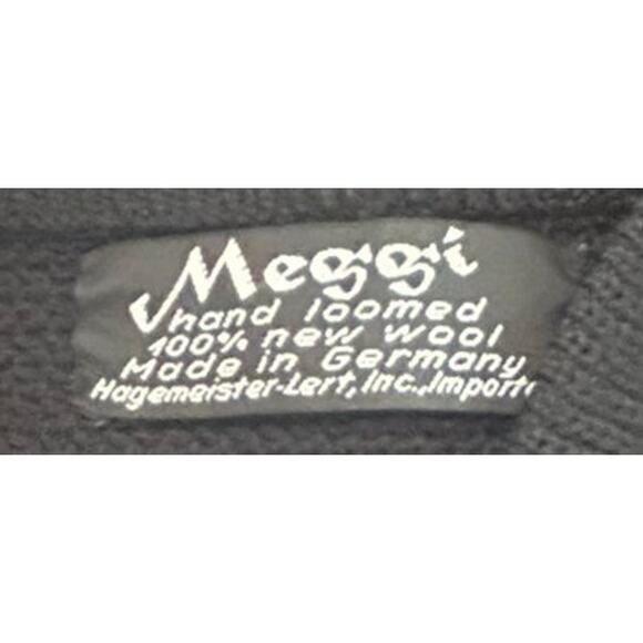 ⭐️ Vintage Meggi Hand Loomed 100% New Wool Made In Germany Black Sweater Sz 36 - Picture 5 of 7